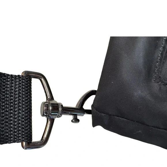 Marc Jacobs Black Nylon Crossbody Messenger Bag Leather Trim Silver Hardware - Picture 7 of 13